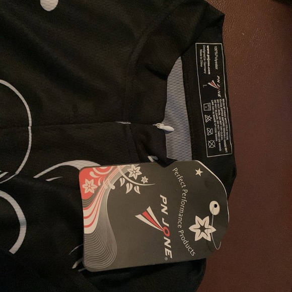 Pn Jones Lanikai White/ Black Cycling Shirt - Picture 5 of 5